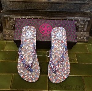 NWT Tory Burch flip flops